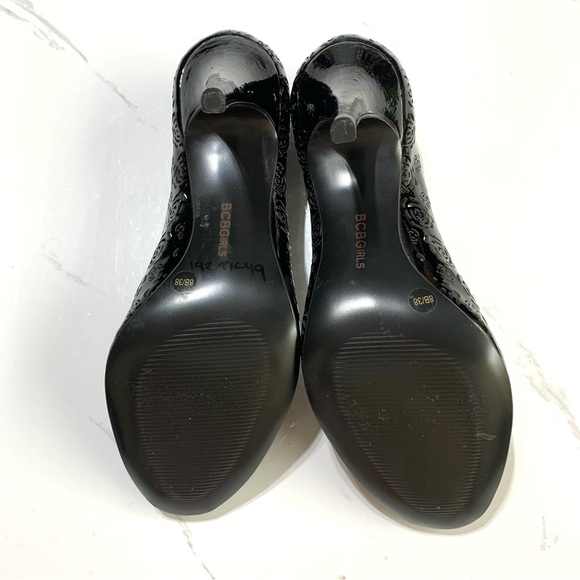 BCBGirls Black Patent Cut Out Peep Toe Heels Size 8 - Picture 7 of 11